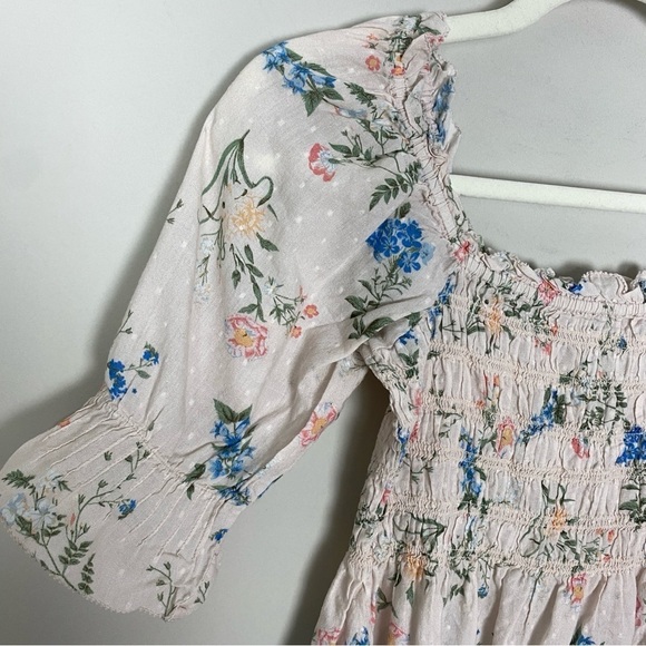 Saylor Clover Smocked Peasant Blouse Top Shirt Womens Medium Pink Floral - Picture 5 of 6